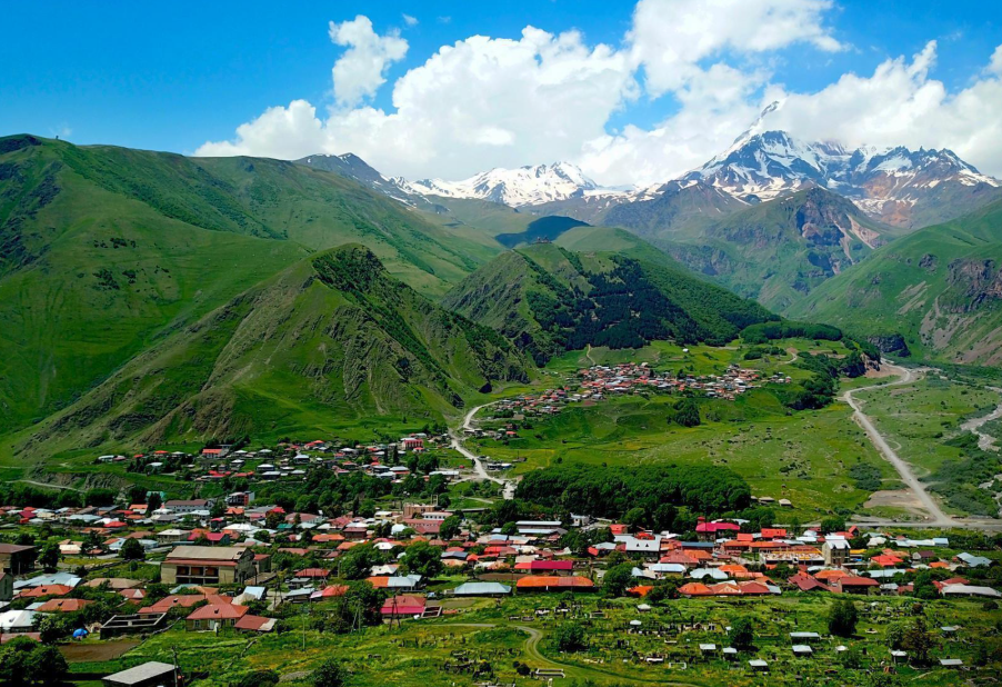 Kazbegi National Park (Stepantsminda), Kazbegi, Mtskheta-Mtianeti, Georgia